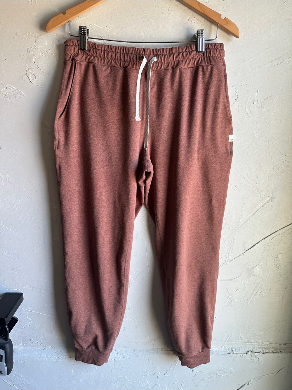 Vuori‎ Performance Joggers Heathered Rose Mauve Athleisure Loungewear Sz S